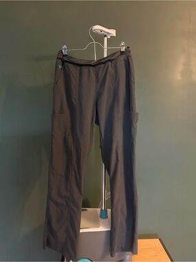 Med Couture Gray Cargo Scrub Pants with Side Pockets